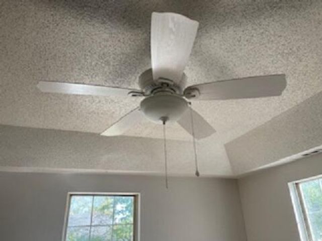 401 W WORLEY ST, Columbia, MO 65203