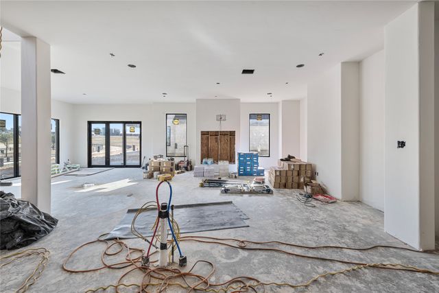 375 Emma Jean Trail, Iredell, TX 76649