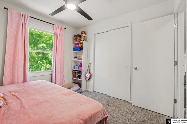 3009 Coffey Avenue, Bellevue, NE 68123