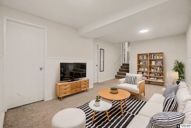 3009 Coffey Avenue, Bellevue, NE 68123