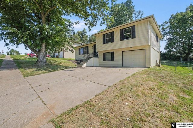 3009 Coffey Avenue, Bellevue, NE 68123
