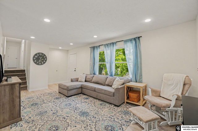 3009 Coffey Avenue, Bellevue, NE 68123