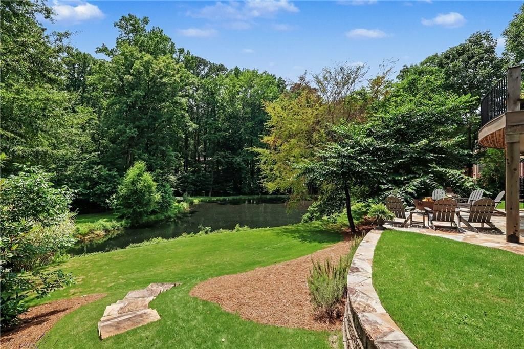 Image 77 of property listing at 2375 Massey Lane, Decatur, GA 30033