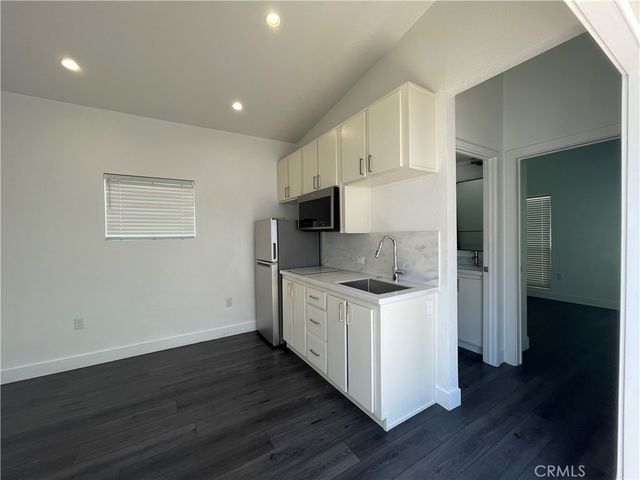 3653 W 58th Pl, Los Angeles, CA 90043
