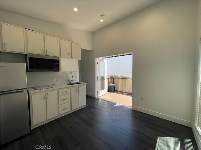 3653 W 58th Pl, Los Angeles, CA 90043
