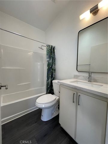 3653 W 58th Pl, Los Angeles, CA 90043
