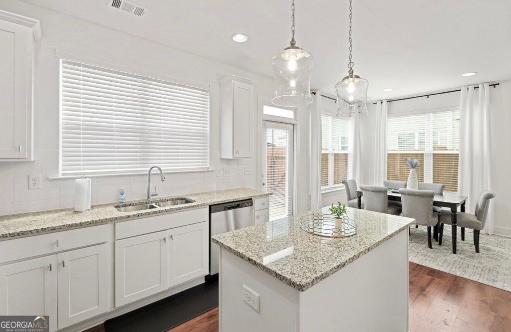 7651 Squire Court, Fairburn, GA 30213 — photo 4