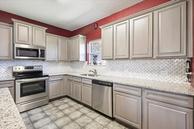 1215 River Hills Road, Stephenville, TX 76401