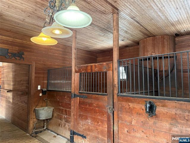 261 E Saddle River Road, Saddle River, NJ 07458