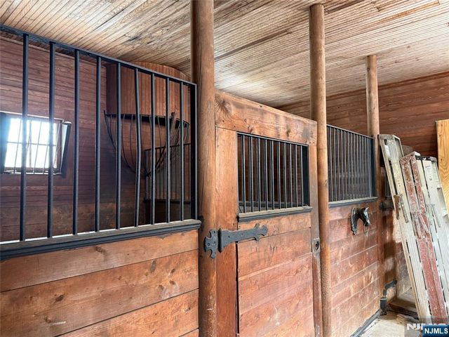 261 E Saddle River Road, Saddle River, NJ 07458