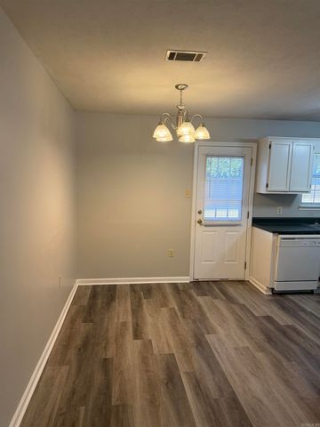 3970 Cirrus Drive, Conway, AR 72034