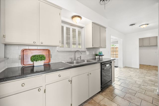 5816 Sandra Drive, Fort Worth, TX 76133