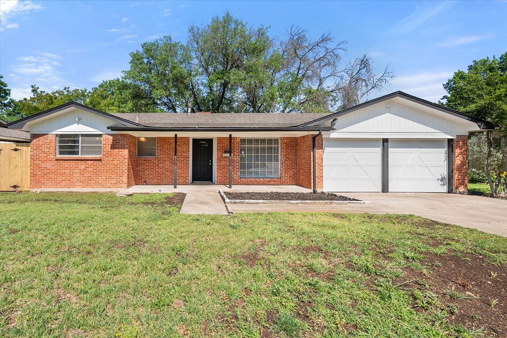 5816 Sandra Drive, Fort Worth, TX 76133