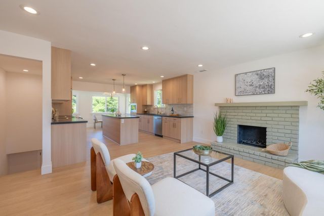 459 English Avenue, Monterey, CA 93940