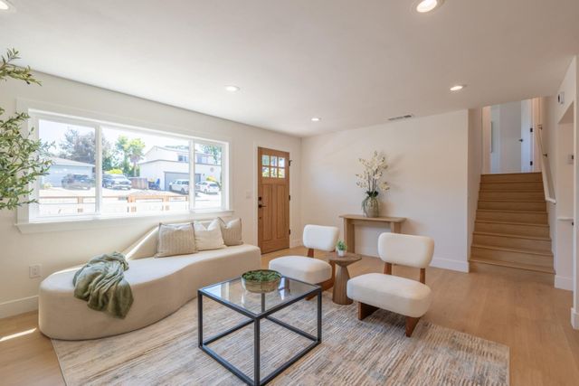 459 English Avenue, Monterey, CA 93940