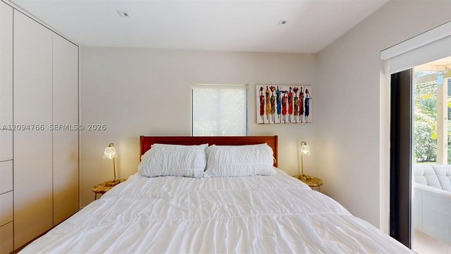 3800 NW 12th St, Miami, FL 33126