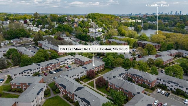 198 Lake Shore Road 2, Boston, MA 02135