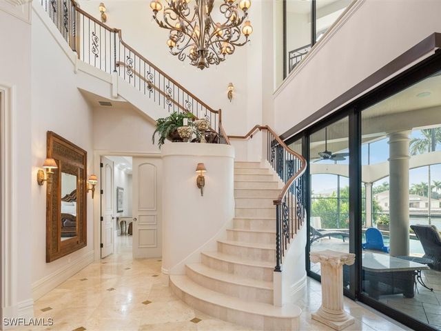 689 Rockport CT, Marco Island, FL 34145