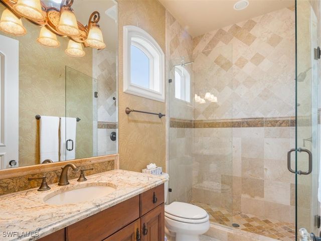 689 Rockport CT, Marco Island, FL 34145