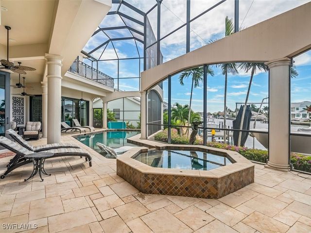 689 Rockport CT, Marco Island, FL 34145