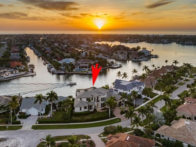 689 Rockport CT, Marco Island, FL 34145
