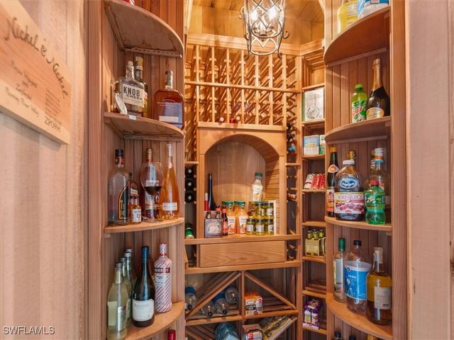 689 Rockport CT, Marco Island, FL 34145