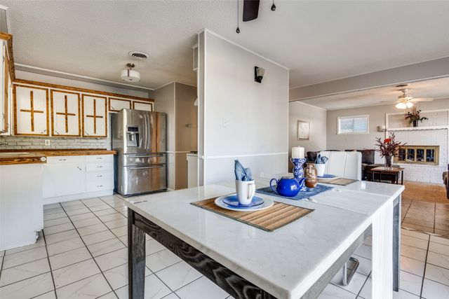 1505 N Matthews Street, Bowie, TX 76230