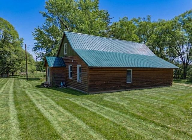 N5194 County Road HH, Mauston, WI 53948