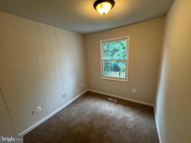 5140 REDBUD RD, Fredericksburg, VA 22407