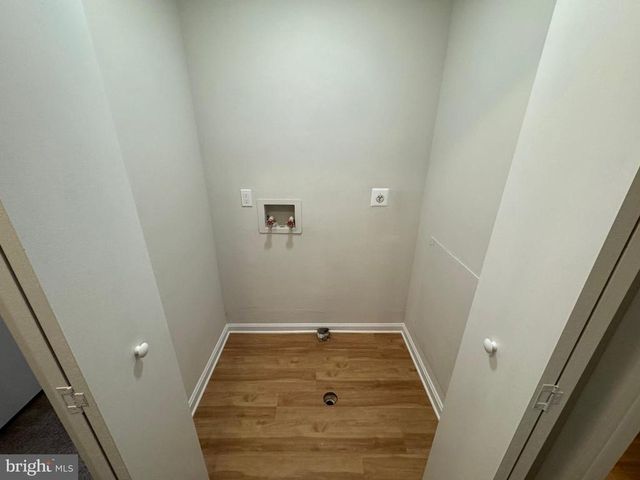5140 REDBUD RD, Fredericksburg, VA 22407