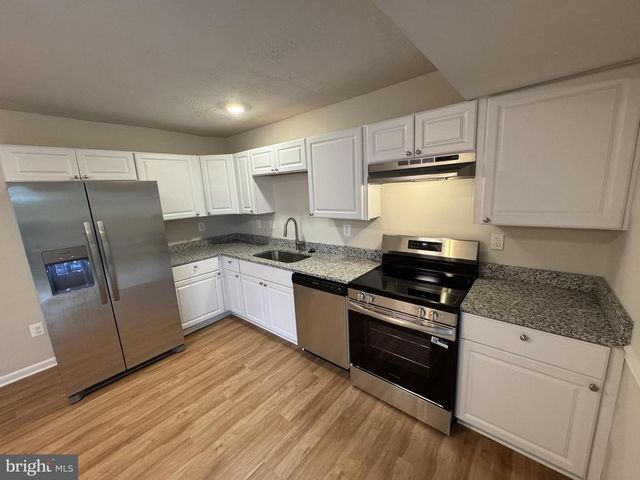 5140 REDBUD RD, Fredericksburg, VA 22407