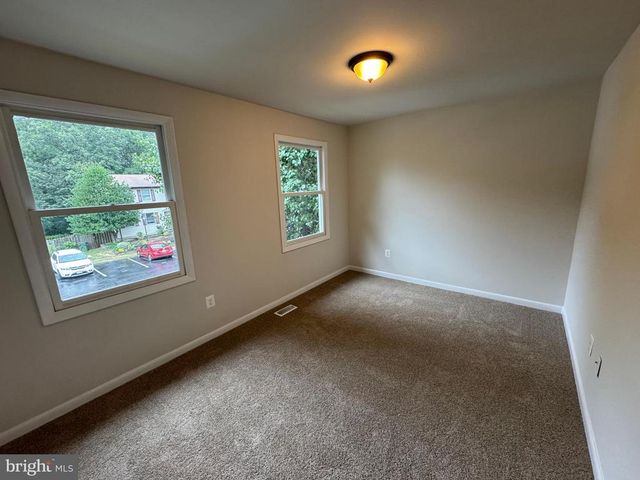 5140 REDBUD RD, Fredericksburg, VA 22407