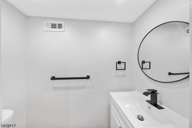 551 Christopher St, City Of Orange Twp., NJ 07050