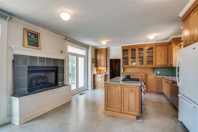 401 Pacific Avenue, Terrell, TX 75160