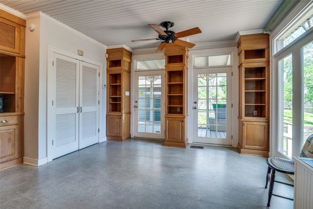 401 Pacific Avenue, Terrell, TX 75160