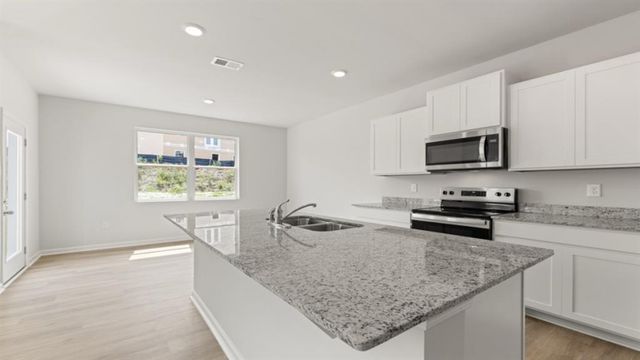 8109 Elkhorn Drive, Fairburn, GA 30213