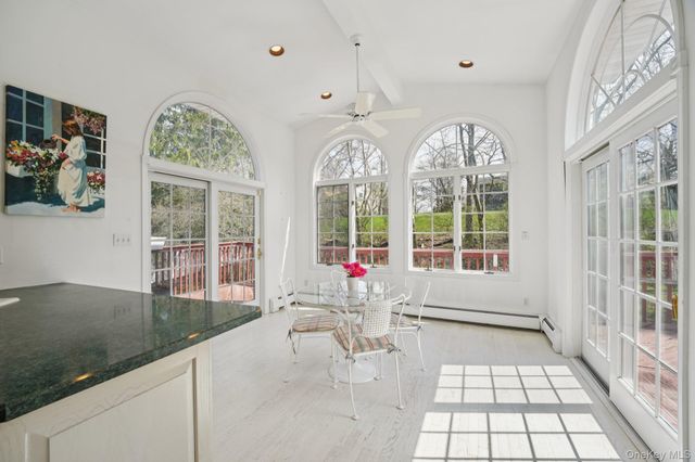 32 Wayne Lane, Tappan, NY 10983