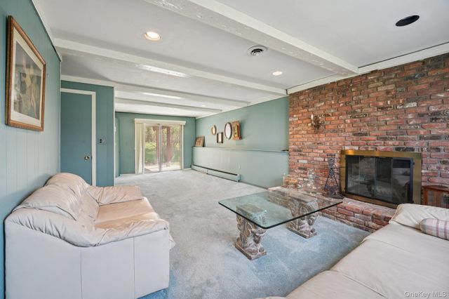32 Wayne Lane, Tappan, NY 10983