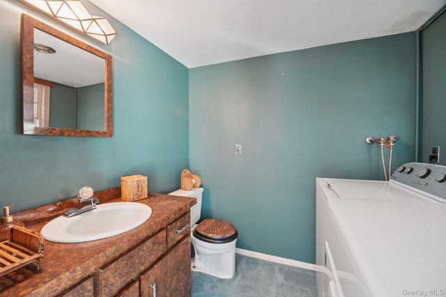 32 Wayne Lane, Tappan, NY 10983