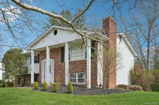 32 Wayne Lane, Tappan, NY 10983