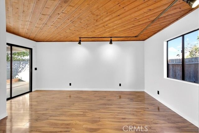 2618 S Pacific Avenue, Santa Ana, CA 92704