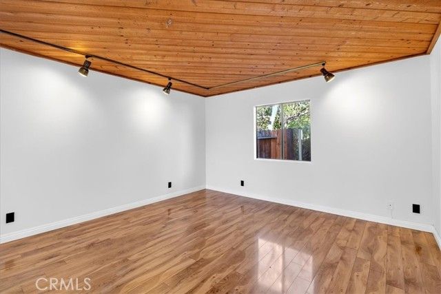 2618 S Pacific Avenue, Santa Ana, CA 92704