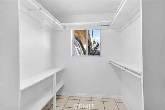 2618 S Pacific Avenue, Santa Ana, CA 92704