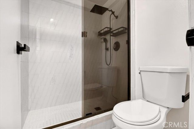 2618 S Pacific Avenue, Santa Ana, CA 92704