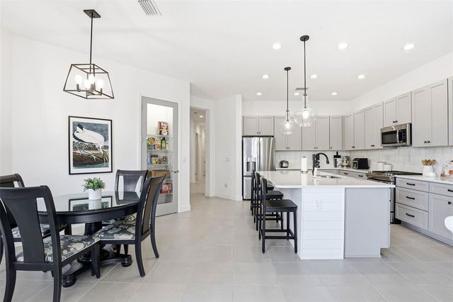 32490 TREE OF LIFE AVENUE, Wesley Chapel, FL 33543