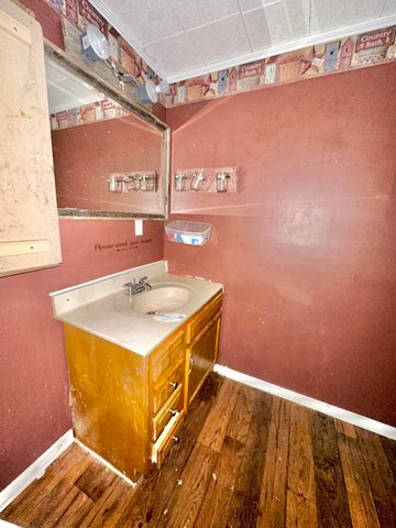 90 Jenkins Street, Monticello, KY 42633