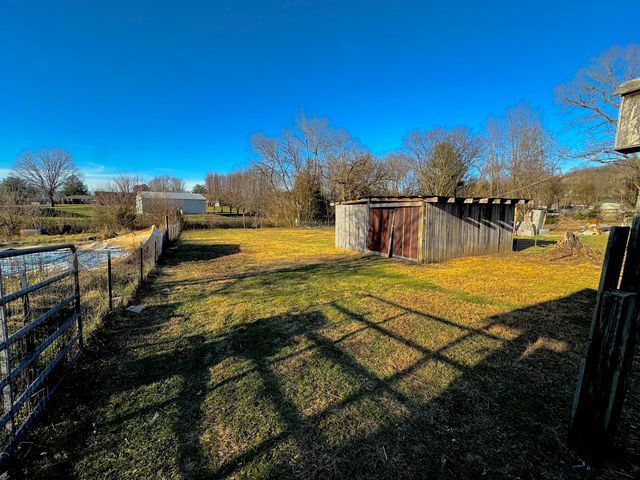 90 Jenkins Street, Monticello, KY 42633