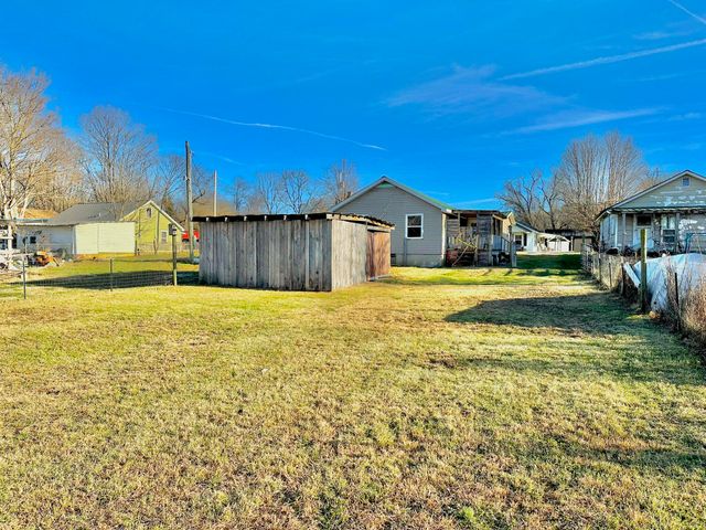 90 Jenkins Street, Monticello, KY 42633