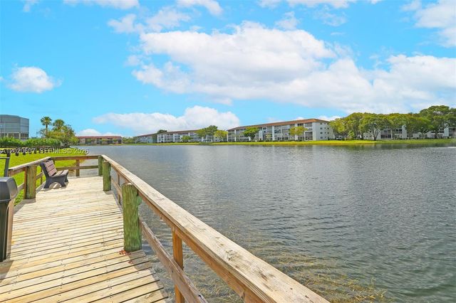 900 SW 142nd Ave 115L, Pembroke Pines, FL 33027
