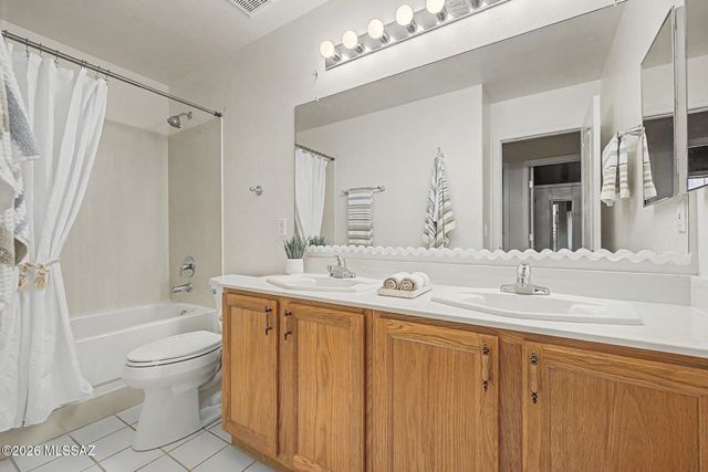 8411 N Mammoth Drive, Tucson, AZ 85743